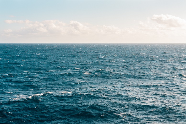 Belong-to-sea_03