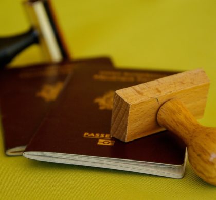 España tiene trabajadores, pero no puede contratarlos: la regularización llega en pleno déficit de mano de obra