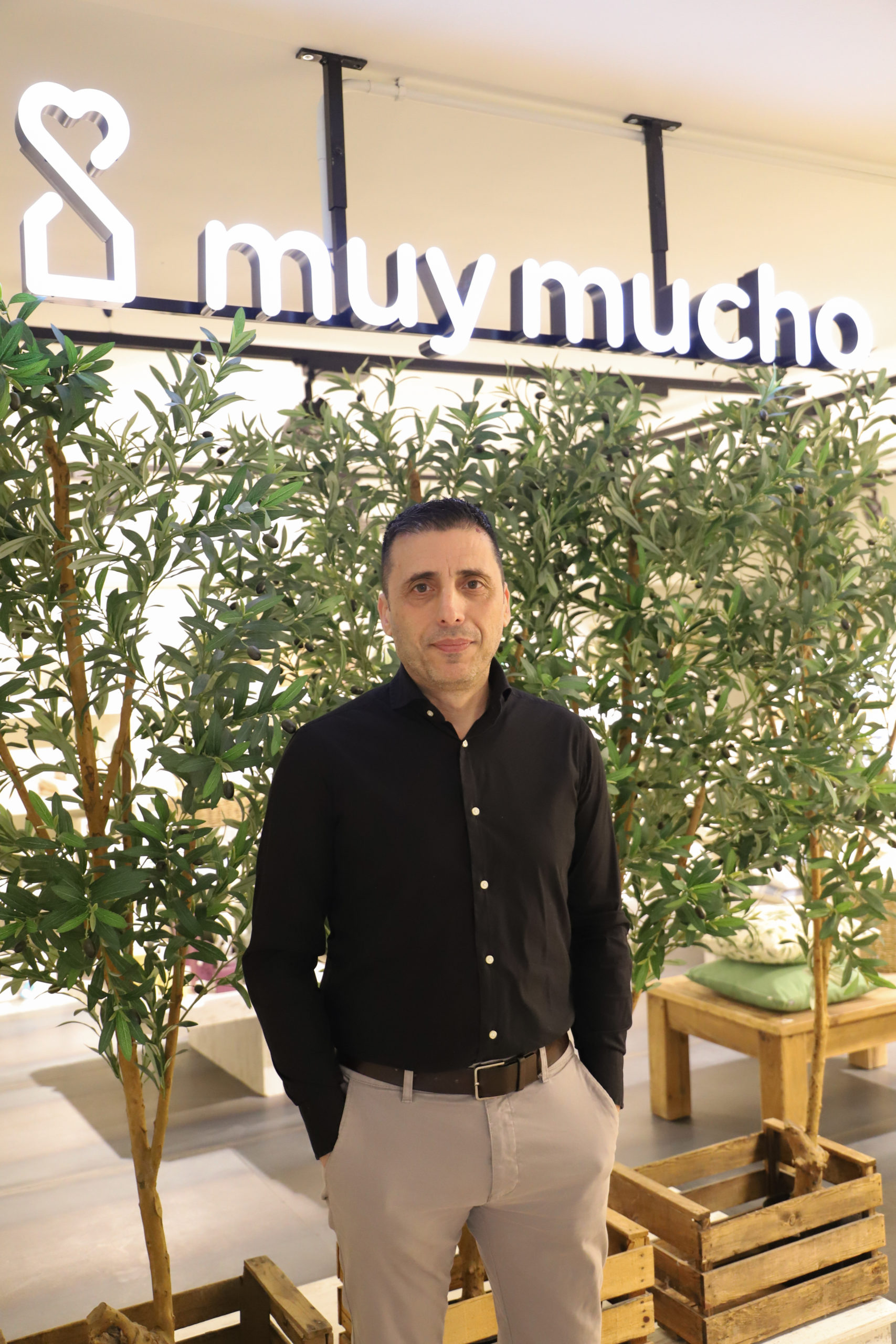 muy mucho culmina su transformación corporativa y proyecta crecer un 30 %