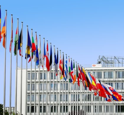 La regularización destapa la dependencia de numerosos sectores de empleo informal