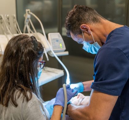 ¿Adiós a las extracciones dentales? El cambio que está transformando la ortodoncia moderna