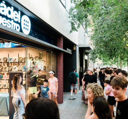 Padel Nuestro aterriza en el corazón de Barcelona con una flagship experiencial de dos plantas