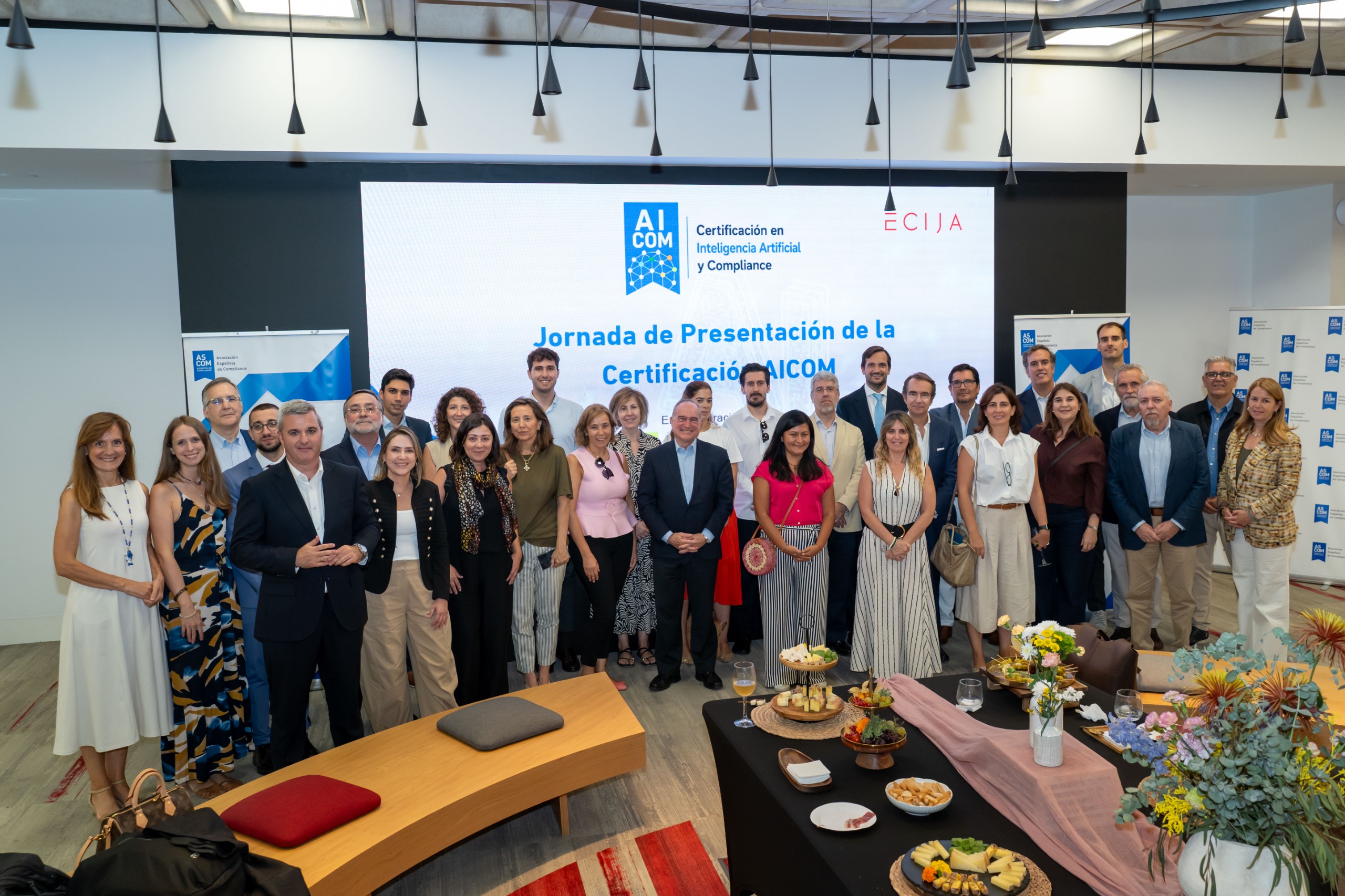 ASCOM presenta AICOM®, la nueva certificación profesional en Inteligencia Artificial y Compliance