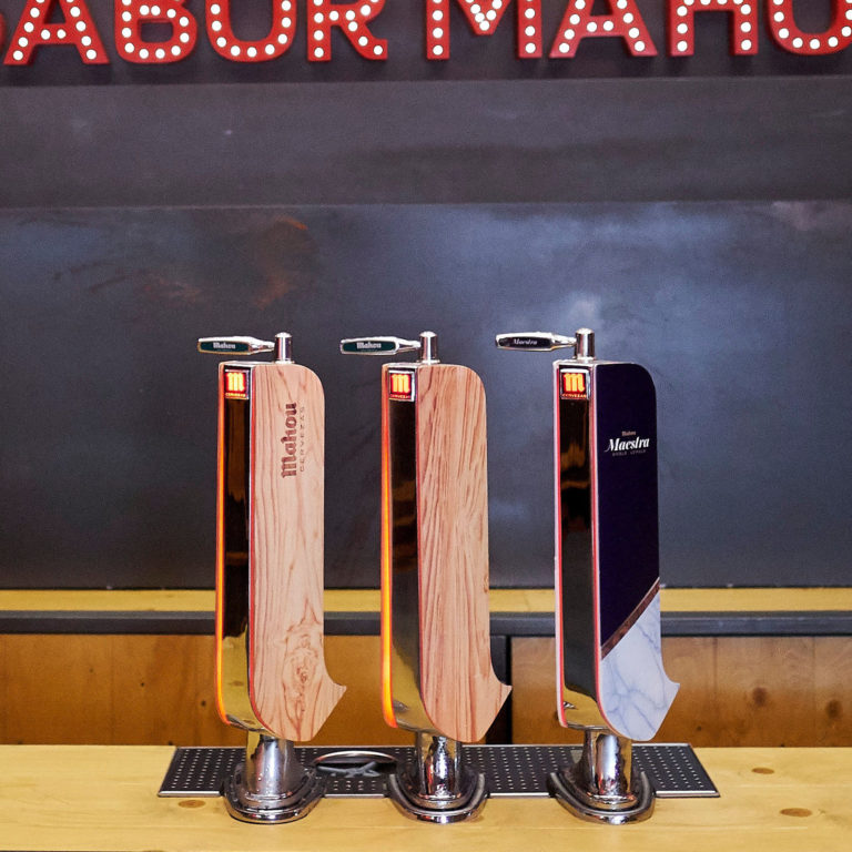 Gauzak, la agencia de diseño de producto de las grandes cerveceras