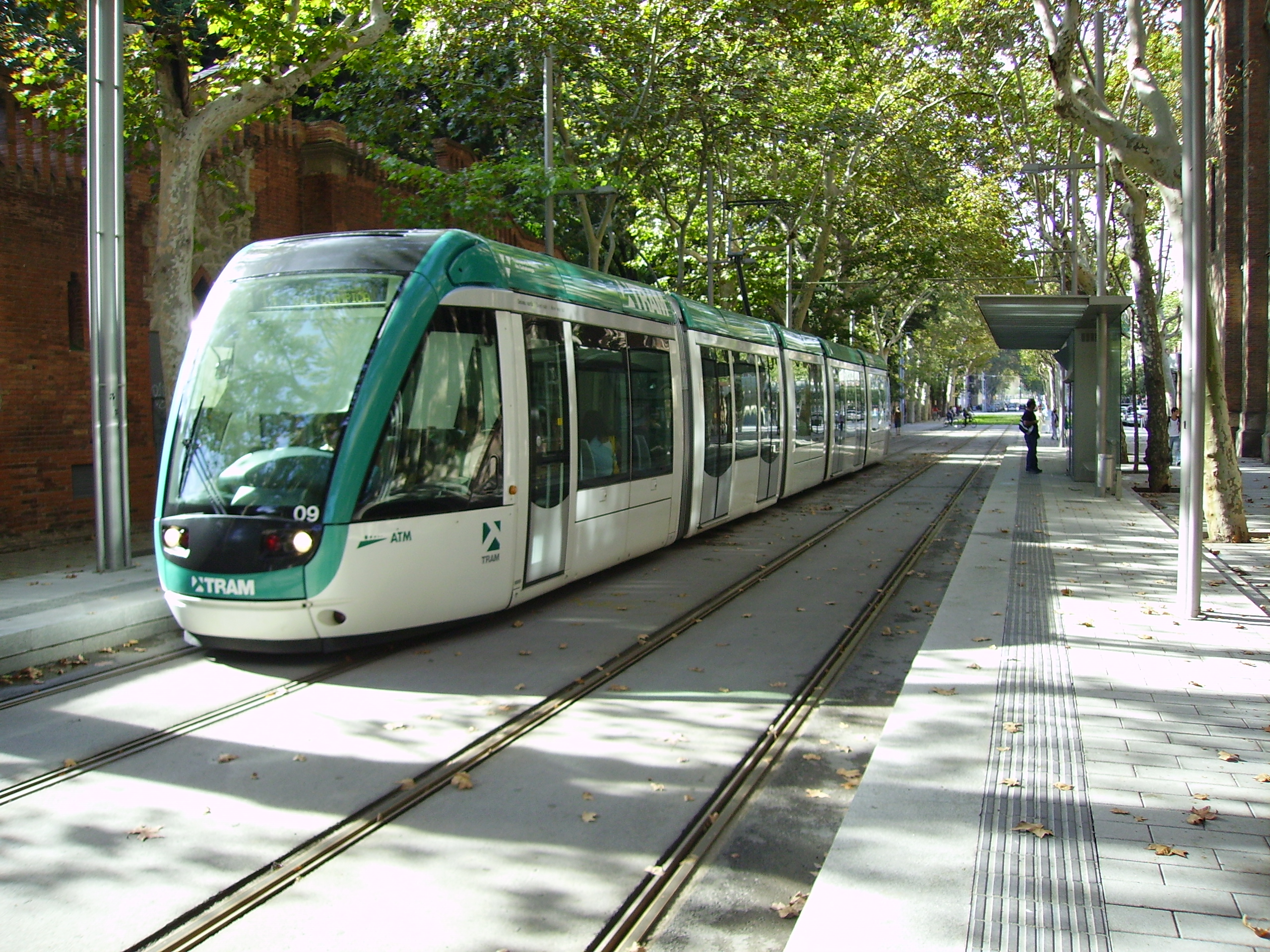 Moovit firma un acuerdo de colaboración con TRAM para mejorar la movilidad de los usuarios del transporte público