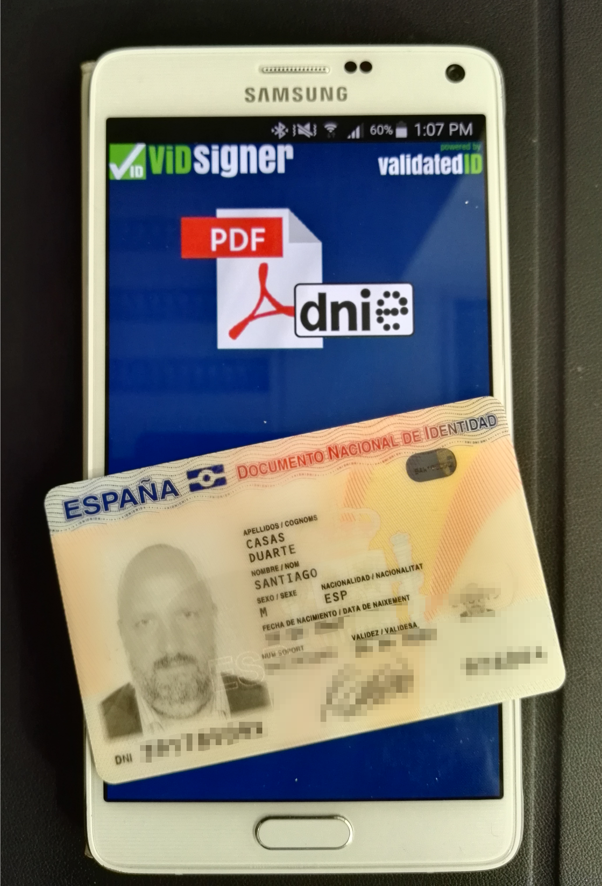 Firmar con el nuevo DNI desde el móvil ya es posible gracias a la nueva app de ViDSigner