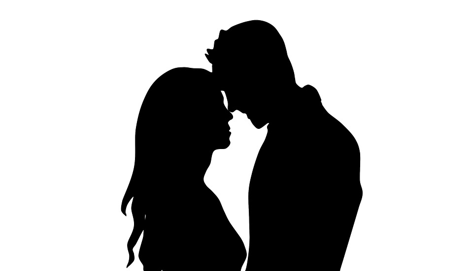 couple-in-love-1115986_960_720