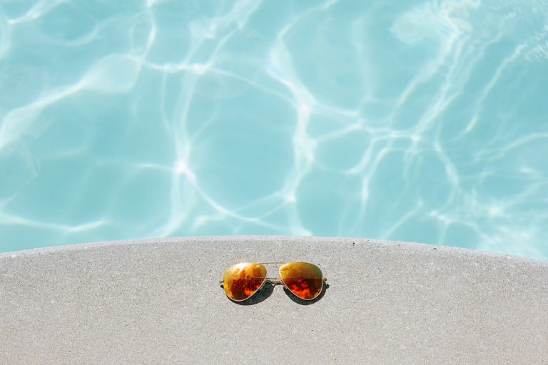 Siete consejos para proteger tus ojos en verano