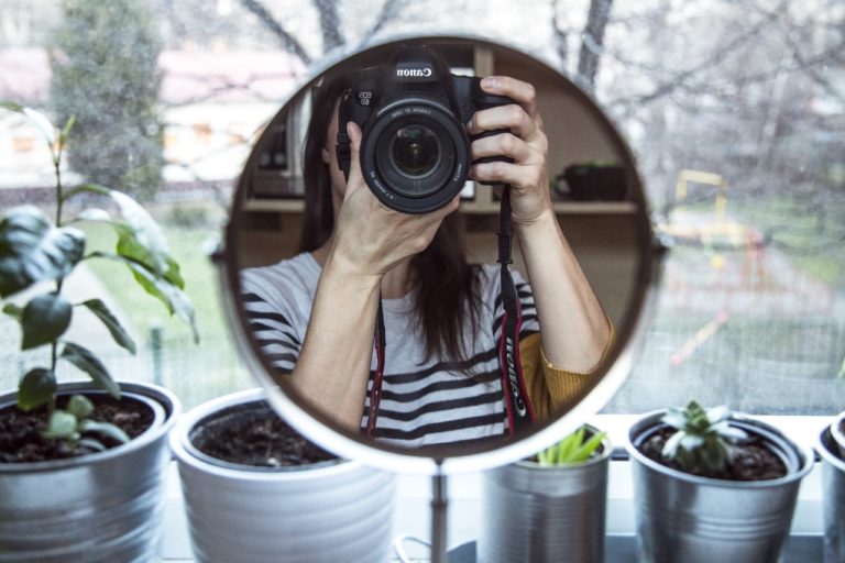 Los pequeños influencers sustituyen a los famosos en las acciones de las marcas