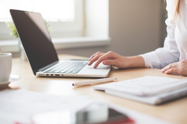 ¿Cómo ve la sociedad el teletrabajo? ¿Es positivo para la imagen corporativa?